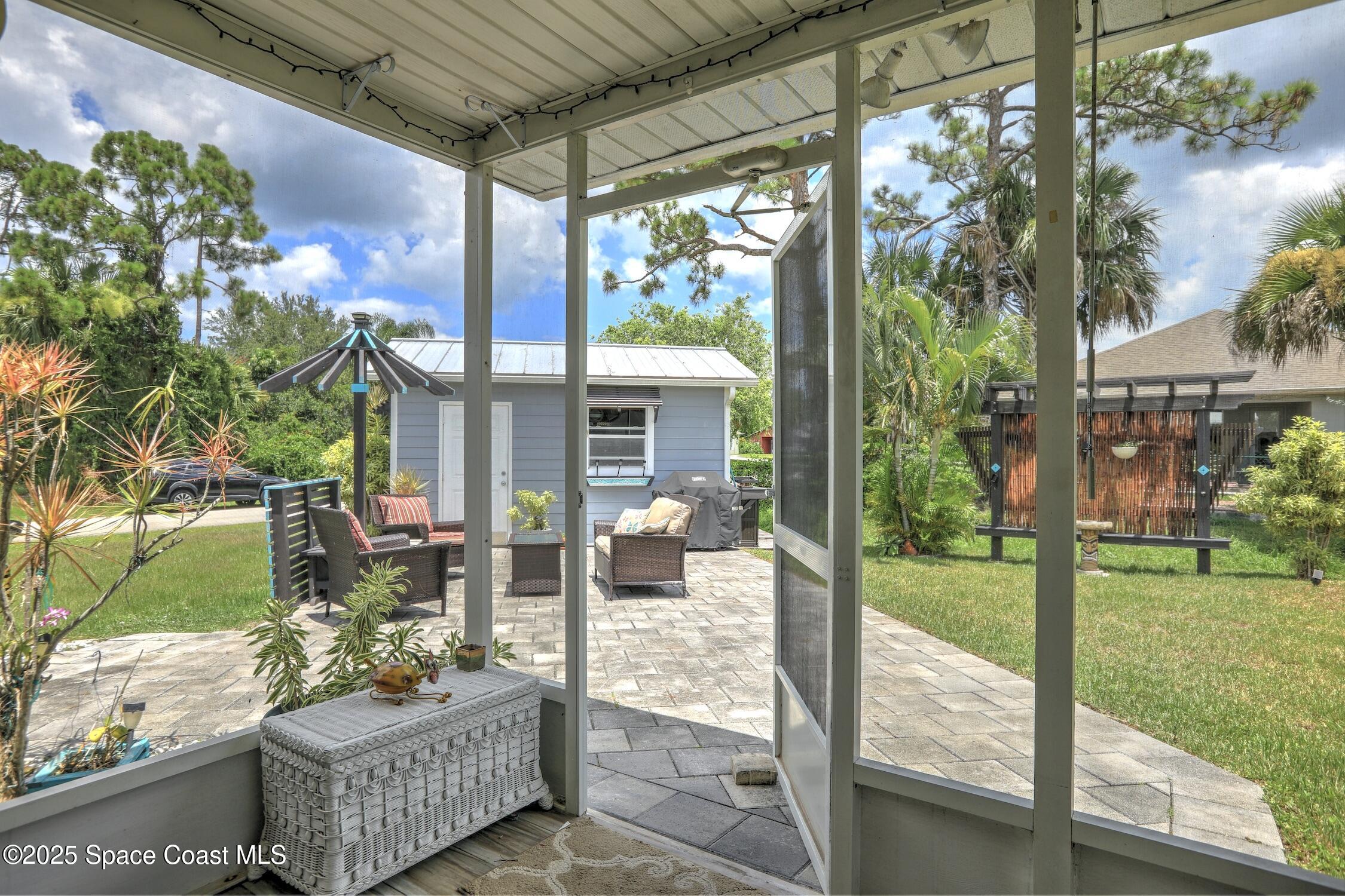 401 Lloyd Street Sebastian, FL 32958 - Photo 30 of 36 M5