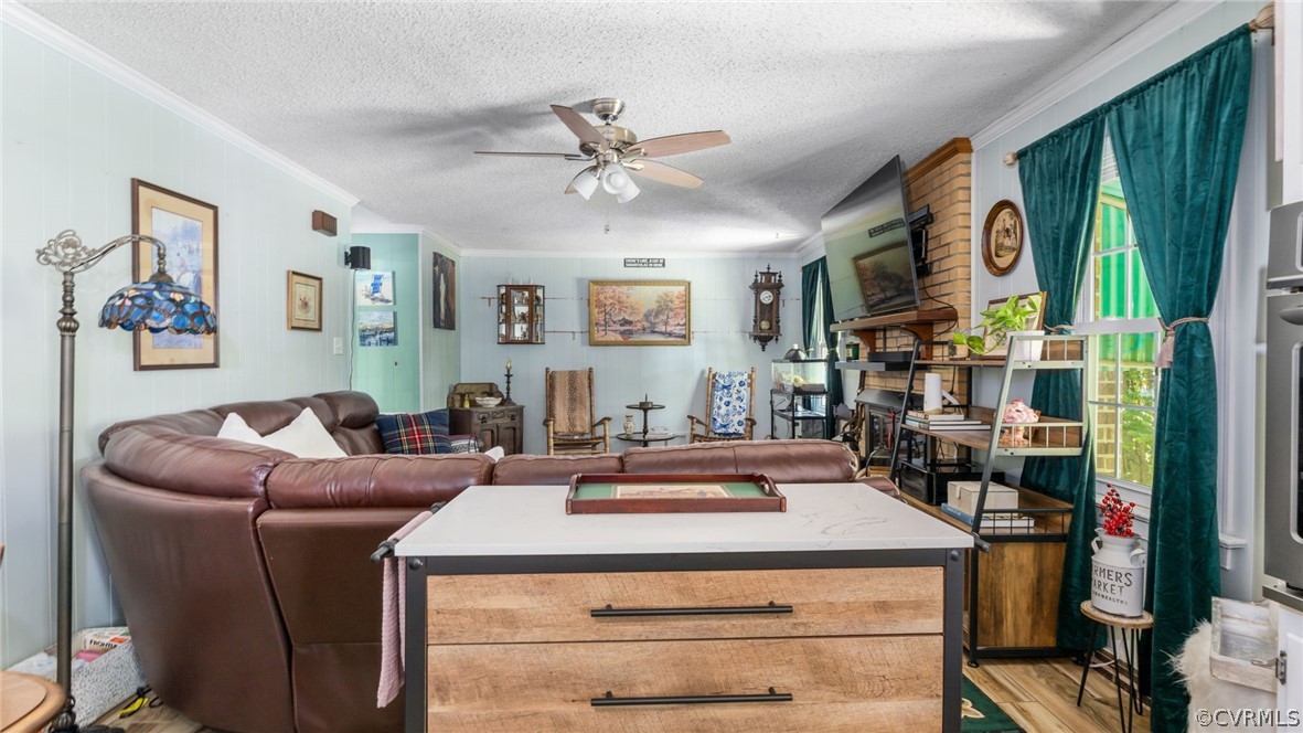 1902 Adelphi Road Henrico, VA 23229 - Photo 12 of 29 Gallery Image 12