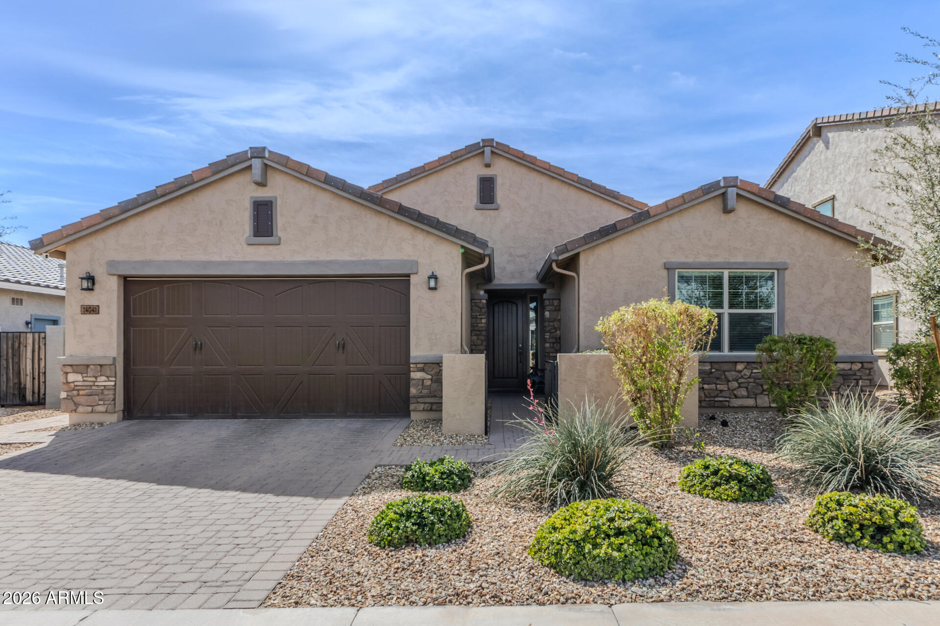 14041 West Monte Vista Road Goodyear, AZ 85395 - Photo 2 of 38