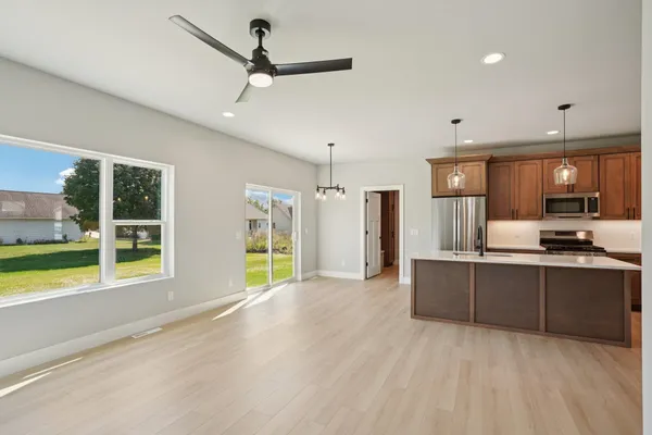 $550,000 | 216 Cardinal Lane, Sauk City, WI 53583