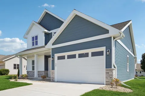 $550,000 | 216 Cardinal Lane, Sauk City, WI 53583