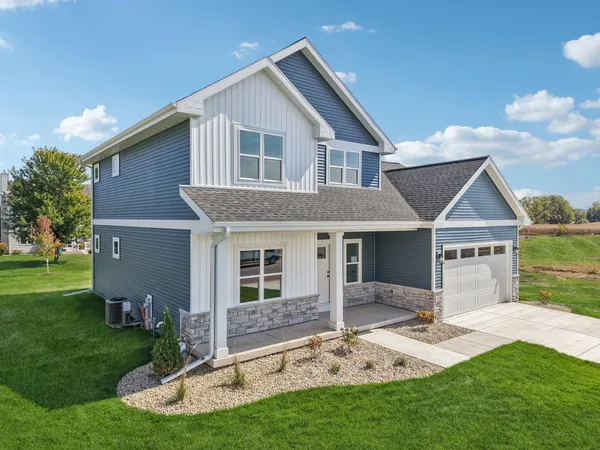 $550,000 | 216 Cardinal Lane, Sauk City, WI 53583