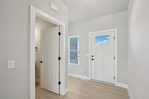 $550,000 | 216 Cardinal Lane, Sauk City, WI 53583