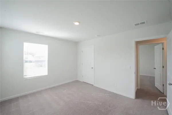 $2,650 | 103 Skylark Road, Bloomingdale, GA 31302