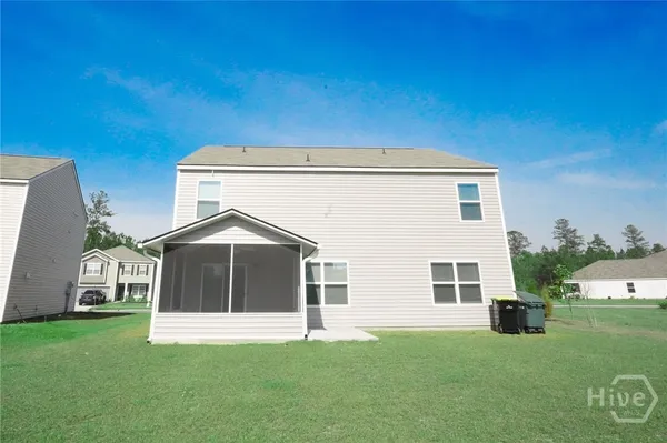 $2,650 | 103 Skylark Road, Bloomingdale, GA 31302