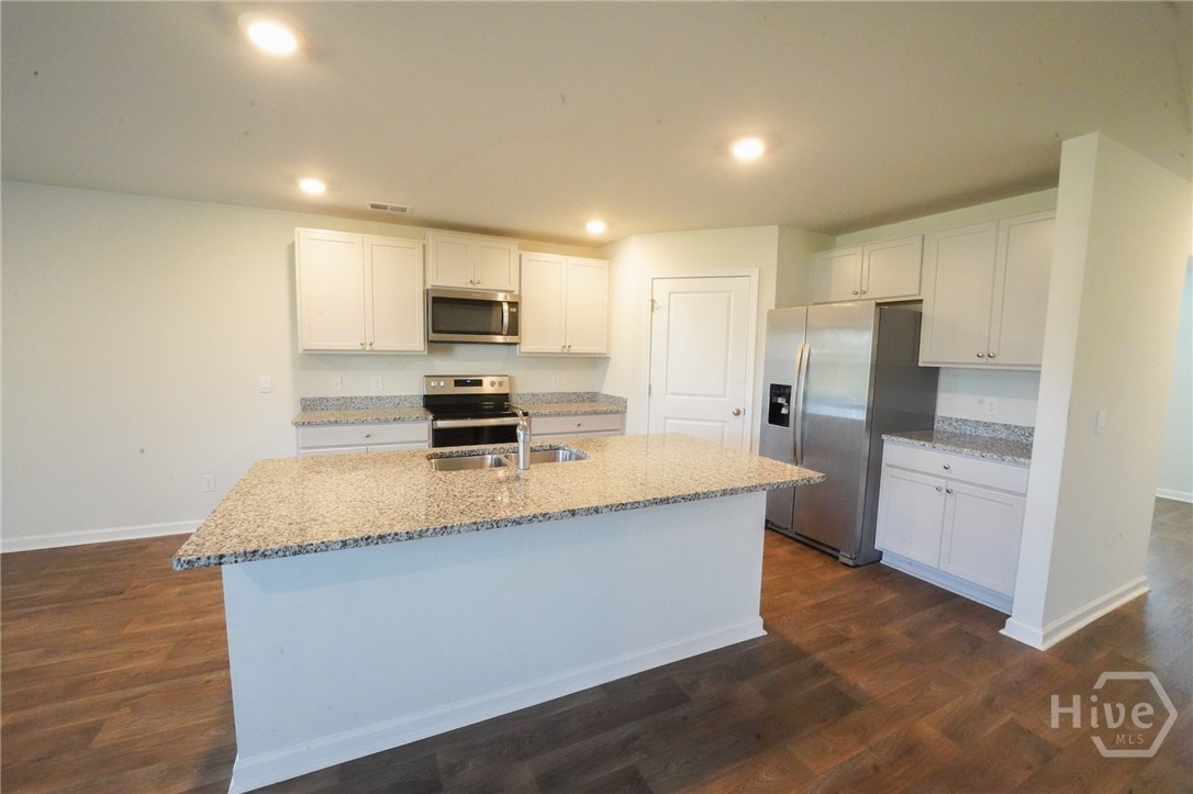 103 Skylark Road Bloomingdale, GA 31302 - Photo 7 of 50