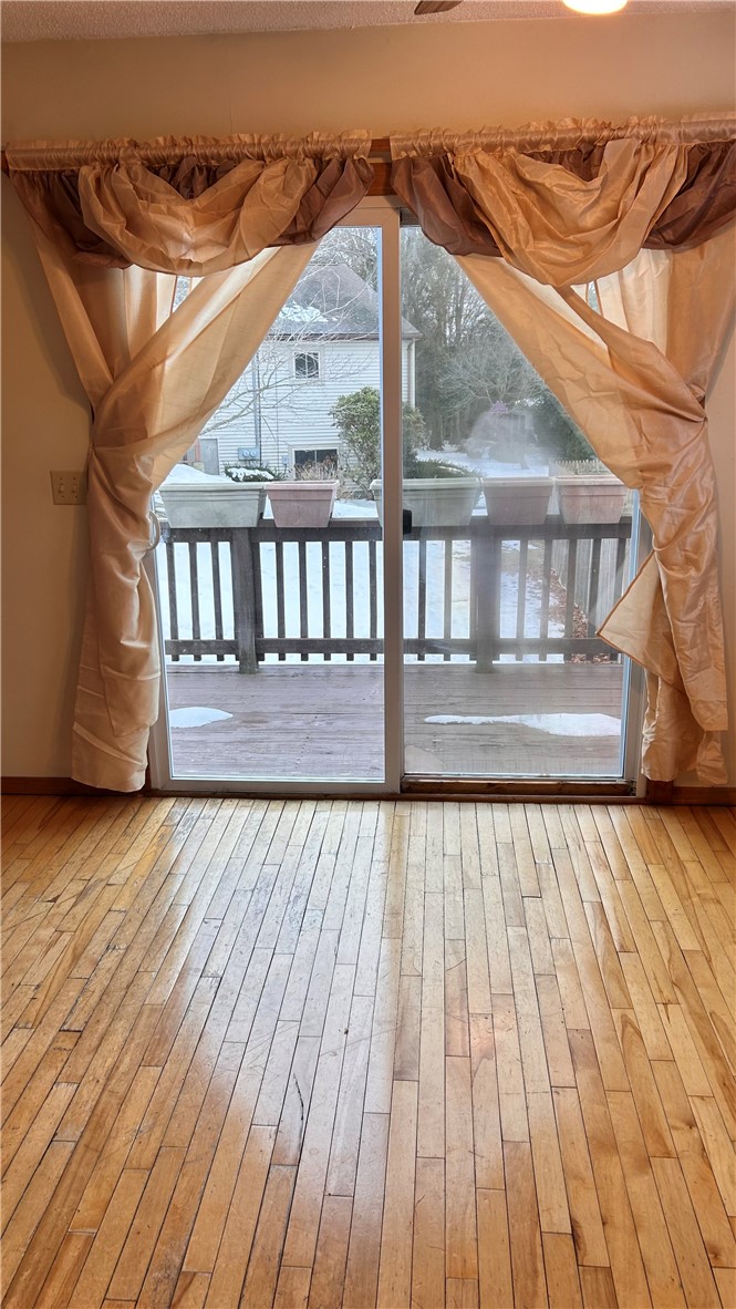 19 Brandywine Drive, Unit 2 Westerly, RI 02891 - Photo 4 of 10
