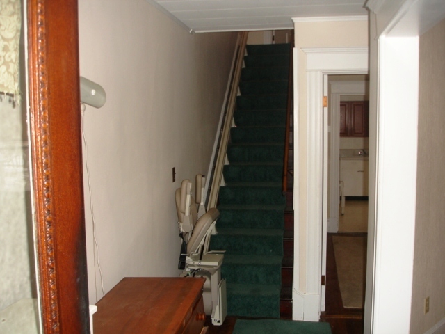 57-59 Bay State Road Pittsfield, MA 01201 - Photo 13 of 19 Stairway #59