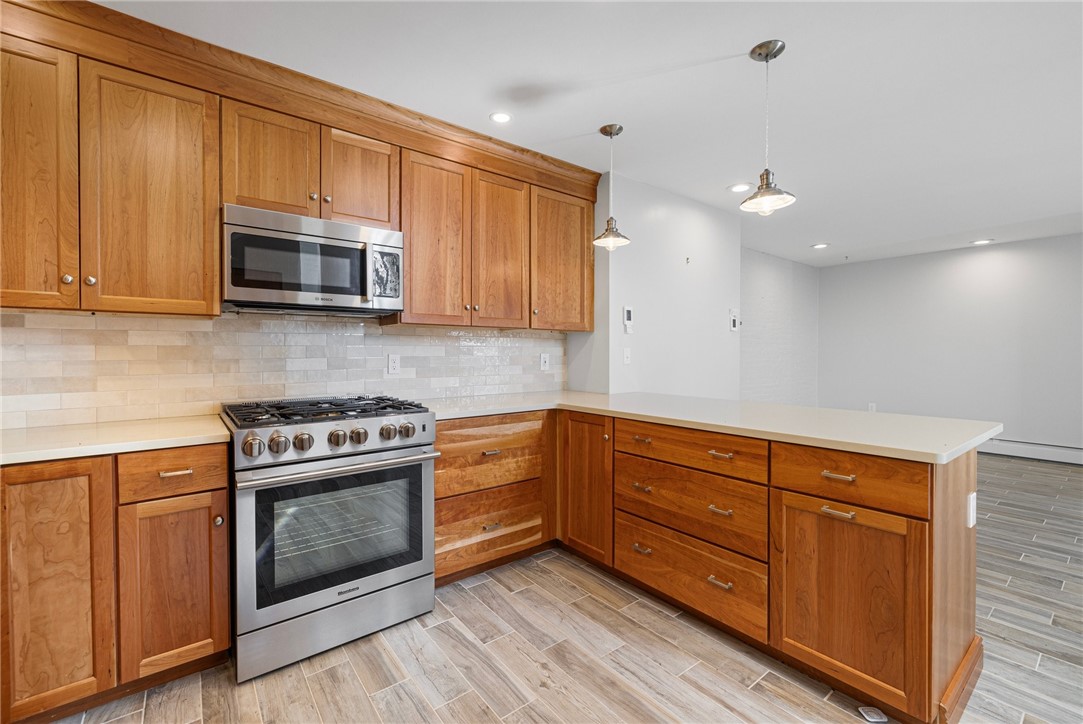 27 Power Street Providence, RI 02903 - Photo 5 of 16