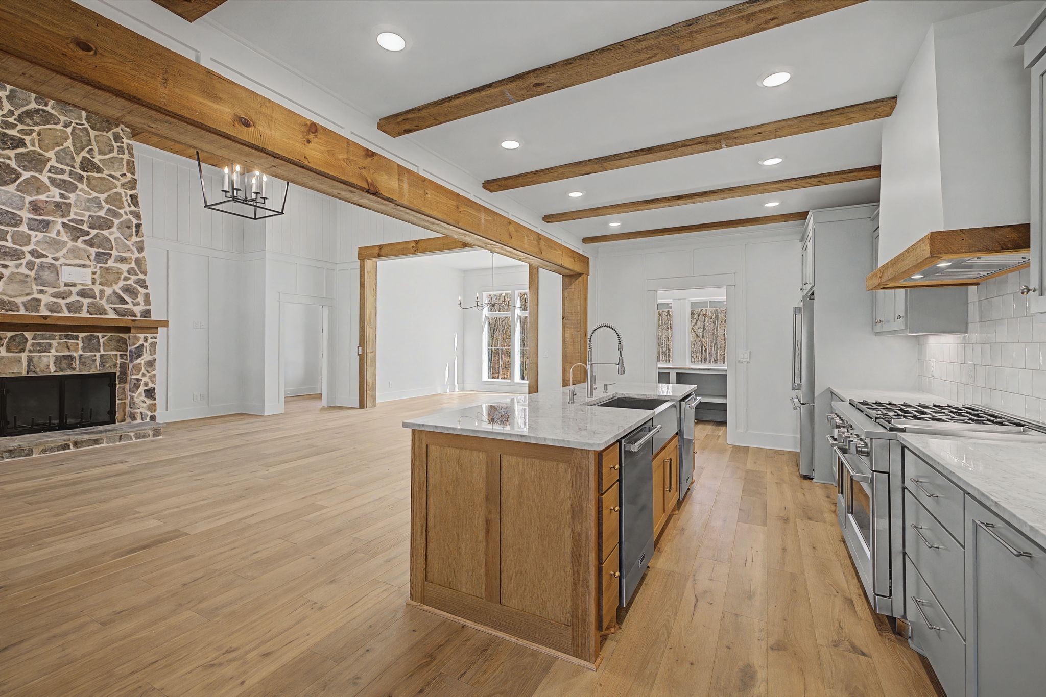 1651 Lake Louisa Loop Monteagle, TN 37356 - Photo 22 of 77