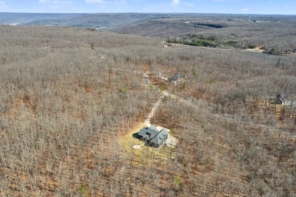 $1,857,000 | 1651 Lake Louisa Loop, Monteagle, TN 37356