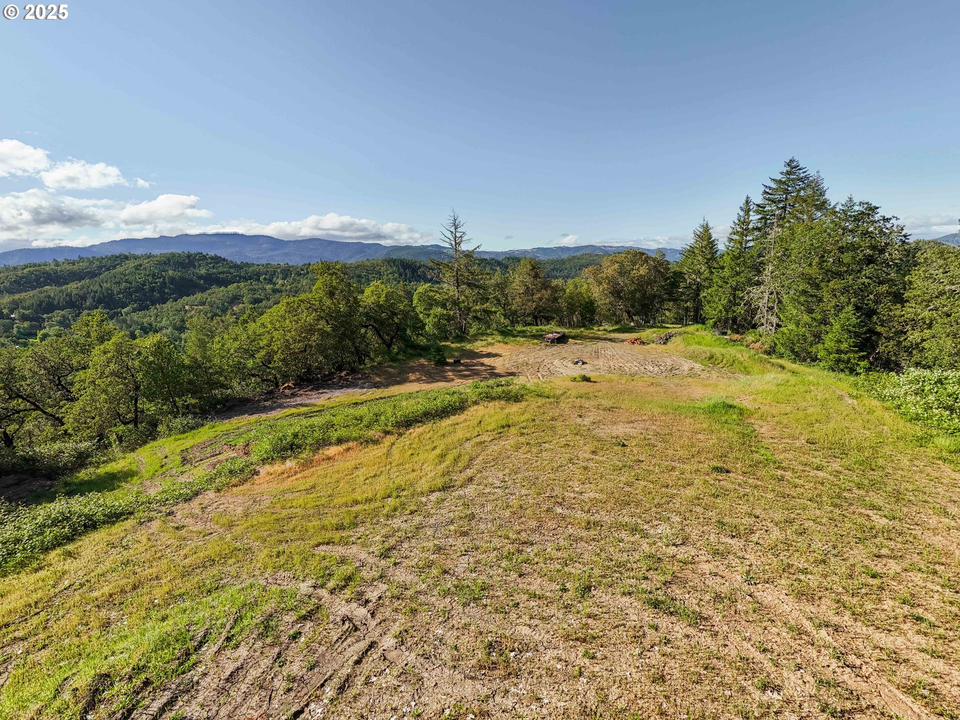460 Huckleberry Mountain Lane Riddle, OR 97469 - Photo 28 of 34