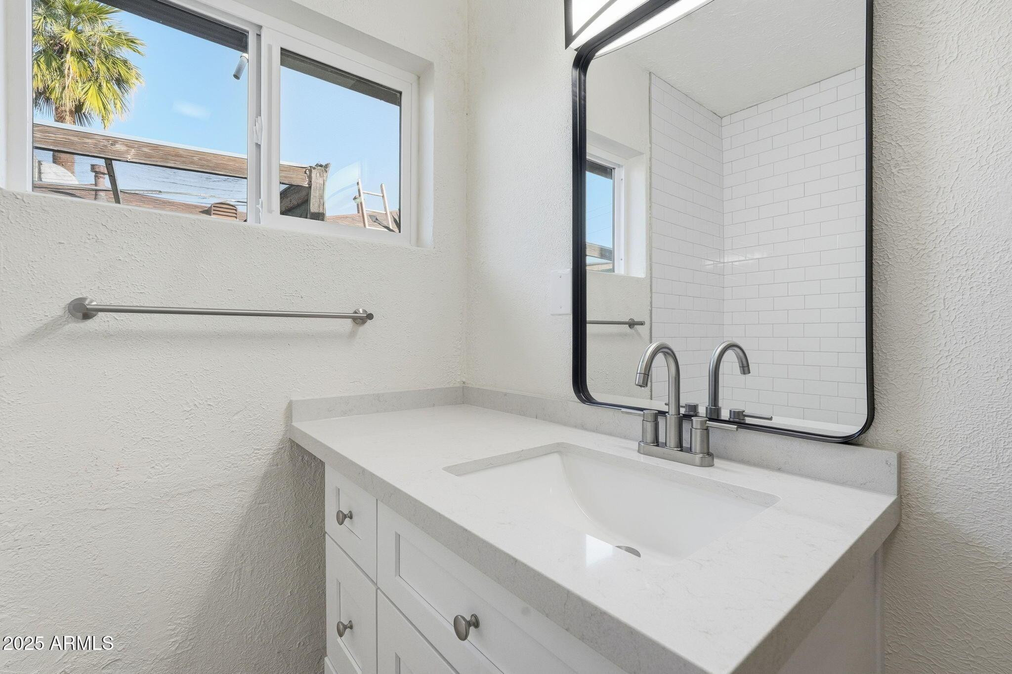 1801 North 18th Street, Unit MULTIPLE Phoenix, AZ 85006 - Photo 10 of 15 Photo #10