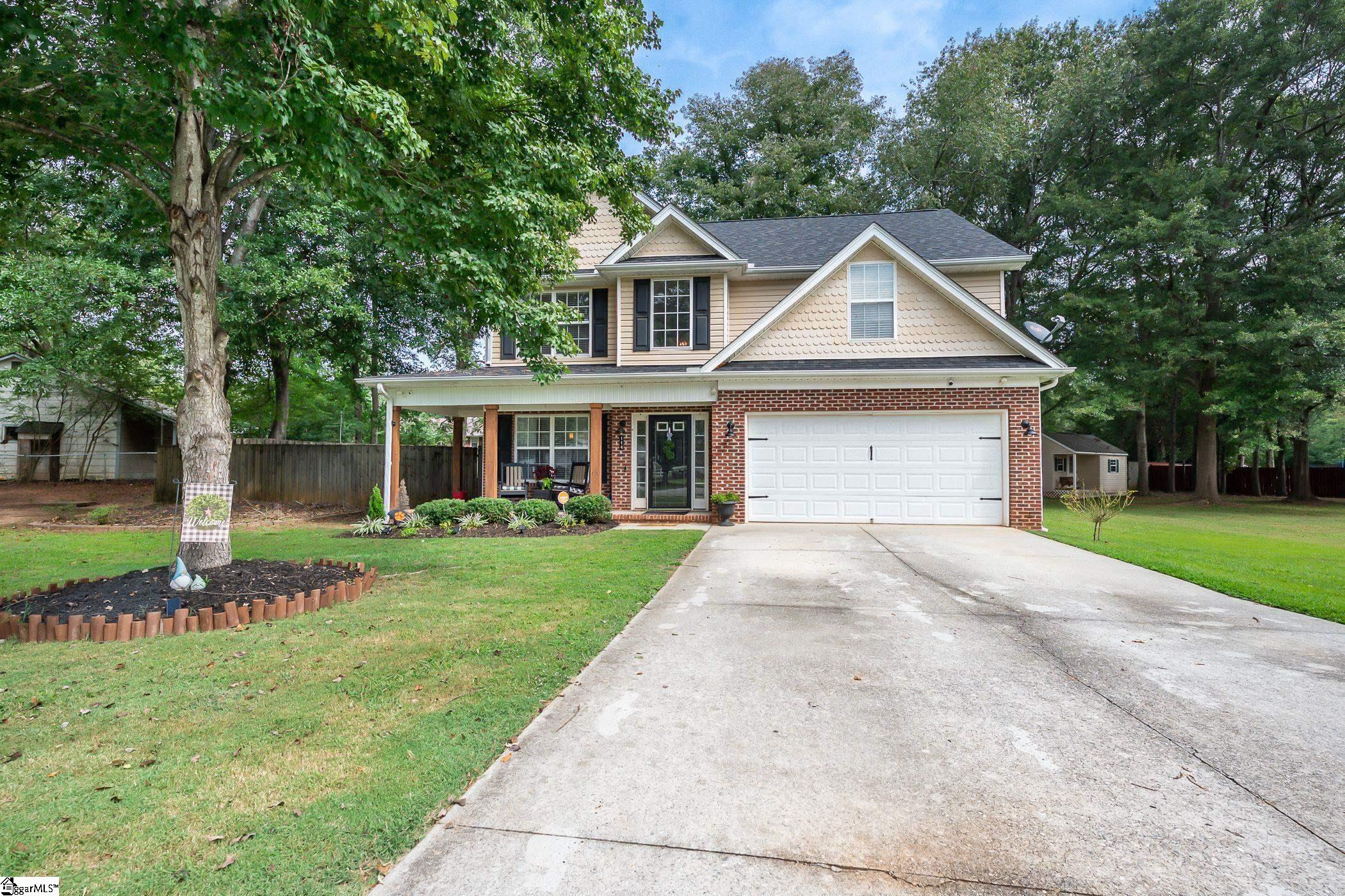 114 Thorncliff Place Anderson, SC 29625 - Photo 1 of 22