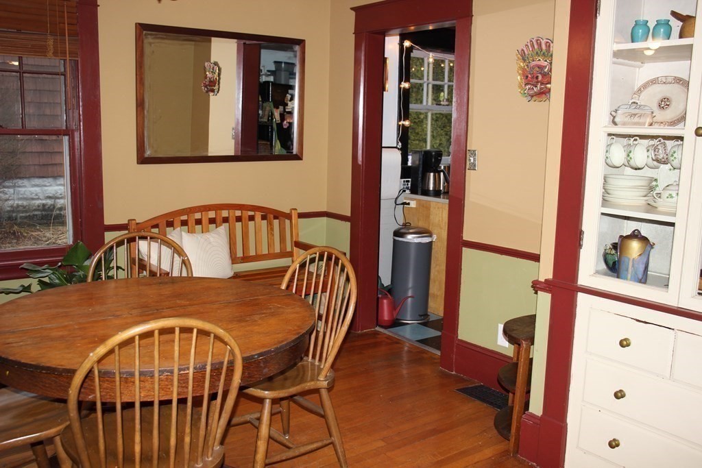 87 Maple Street Greenfield, MA 01301 - Photo 17 of 32