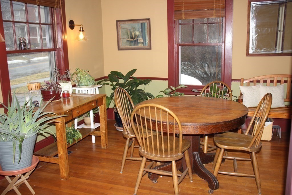 87 Maple Street Greenfield, MA 01301 - Photo 18 of 32