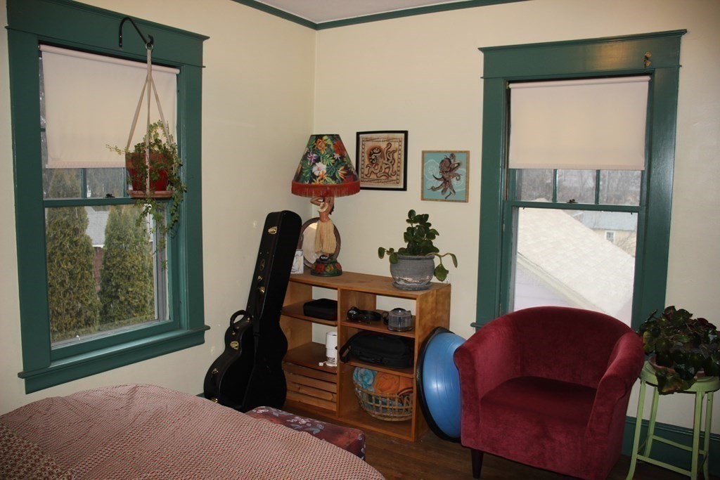 87 Maple Street Greenfield, MA 01301 - Photo 22 of 32