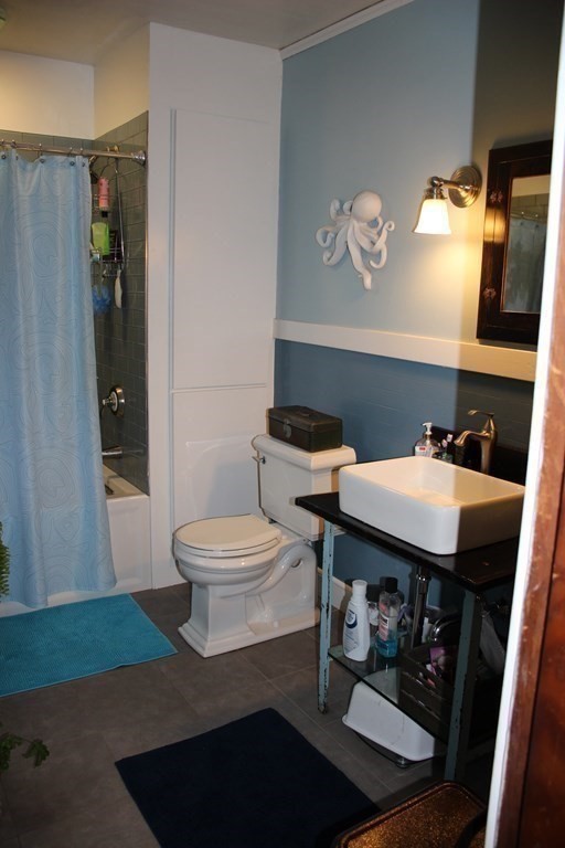 87 Maple Street Greenfield, MA 01301 - Photo 25 of 32