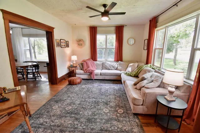 $122,000 | 601 Park Avenue, Sacred Heart, MN 56285