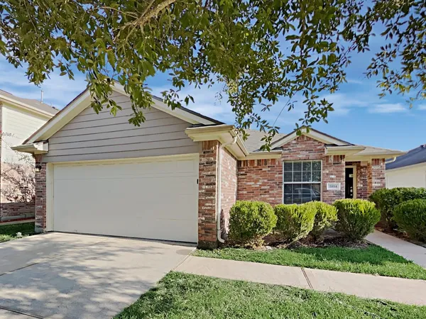 $1,825 | 1014 Redcrest Springs Court, Houston, TX 77073