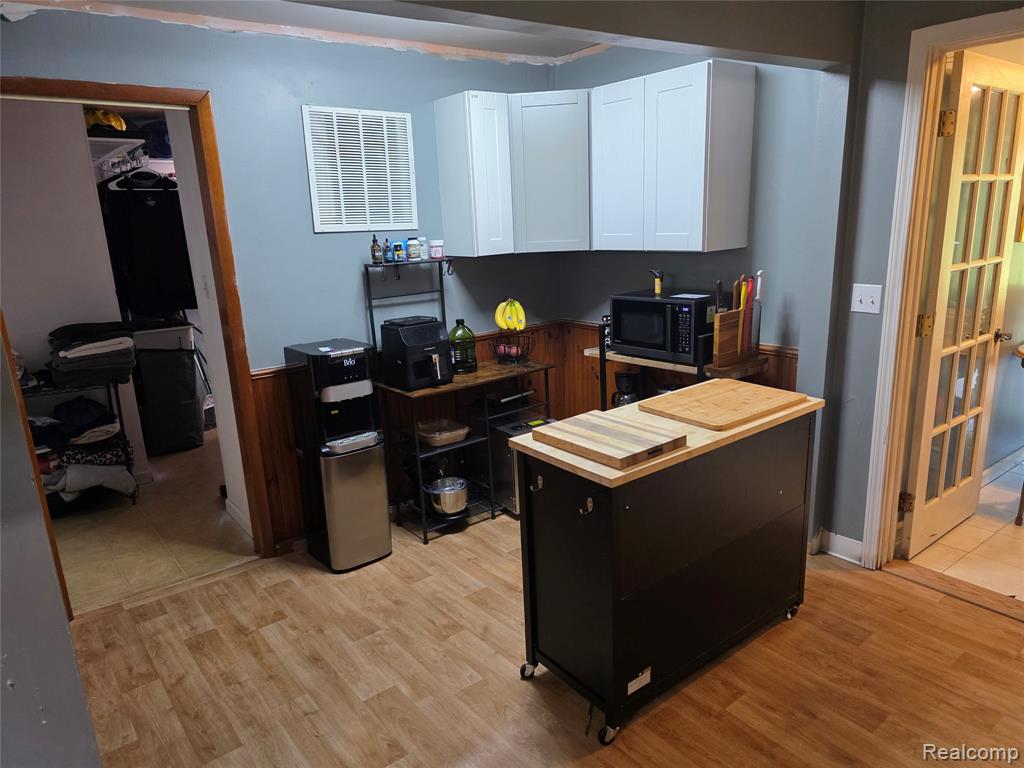 4217 Pengelly Road Flint, MI 48507 - Photo 11 of 26