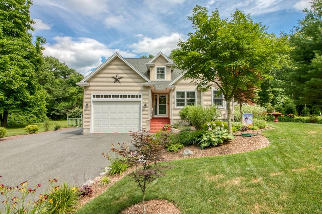 31 Bennett Road Wilbraham, MA 01095 - Photo 1 of 28