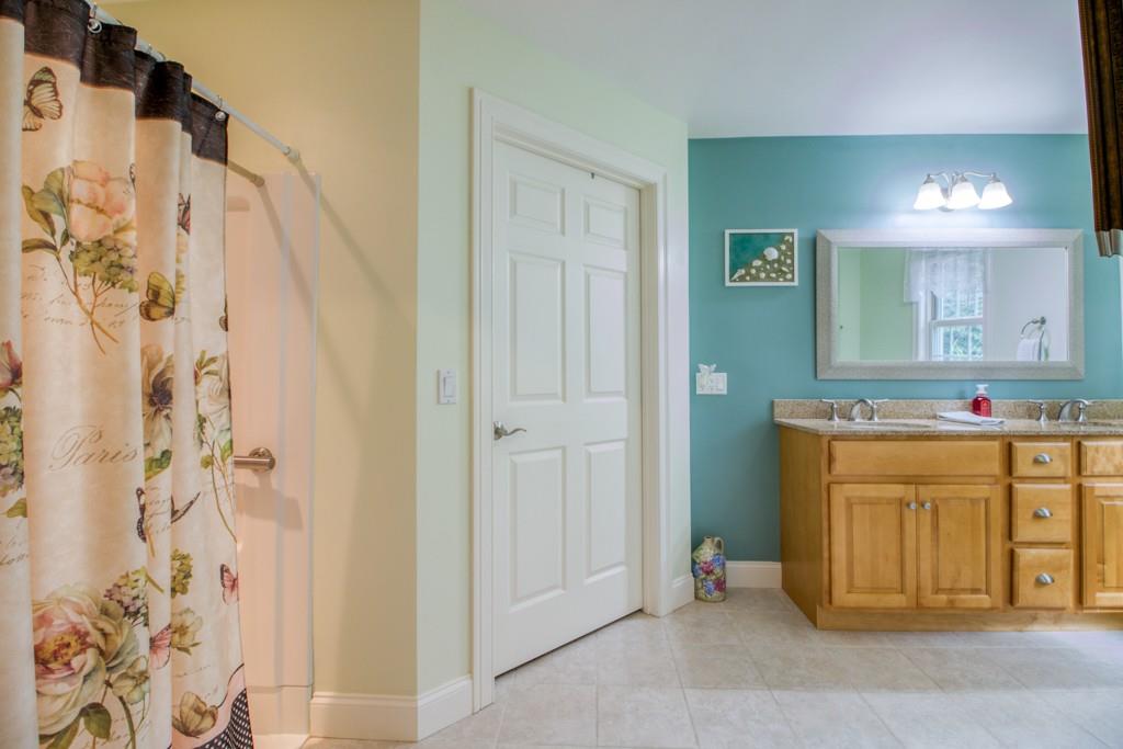 31 Bennett Road Wilbraham, MA 01095 - Photo 12 of 28