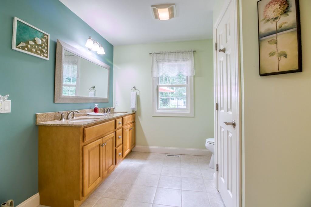 31 Bennett Road Wilbraham, MA 01095 - Photo 13 of 28