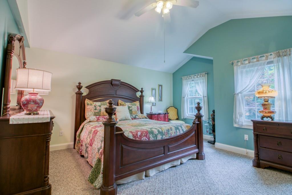 31 Bennett Road Wilbraham, MA 01095 - Photo 17 of 28