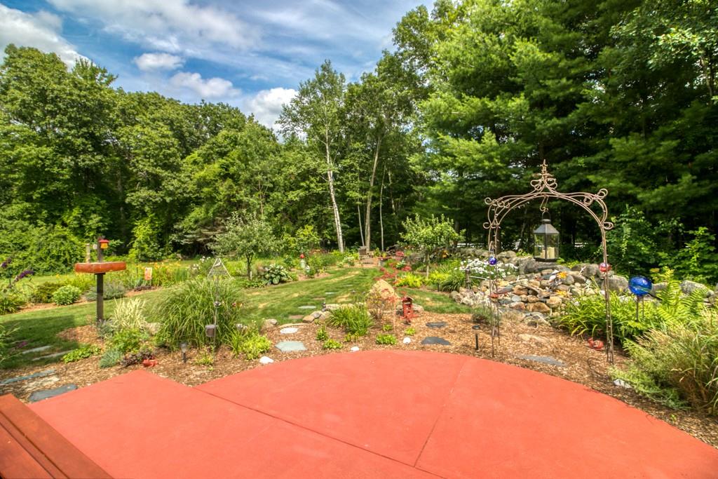 31 Bennett Road Wilbraham, MA 01095 - Photo 27 of 28