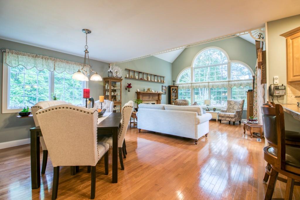 31 Bennett Road Wilbraham, MA 01095 - Photo 7 of 28