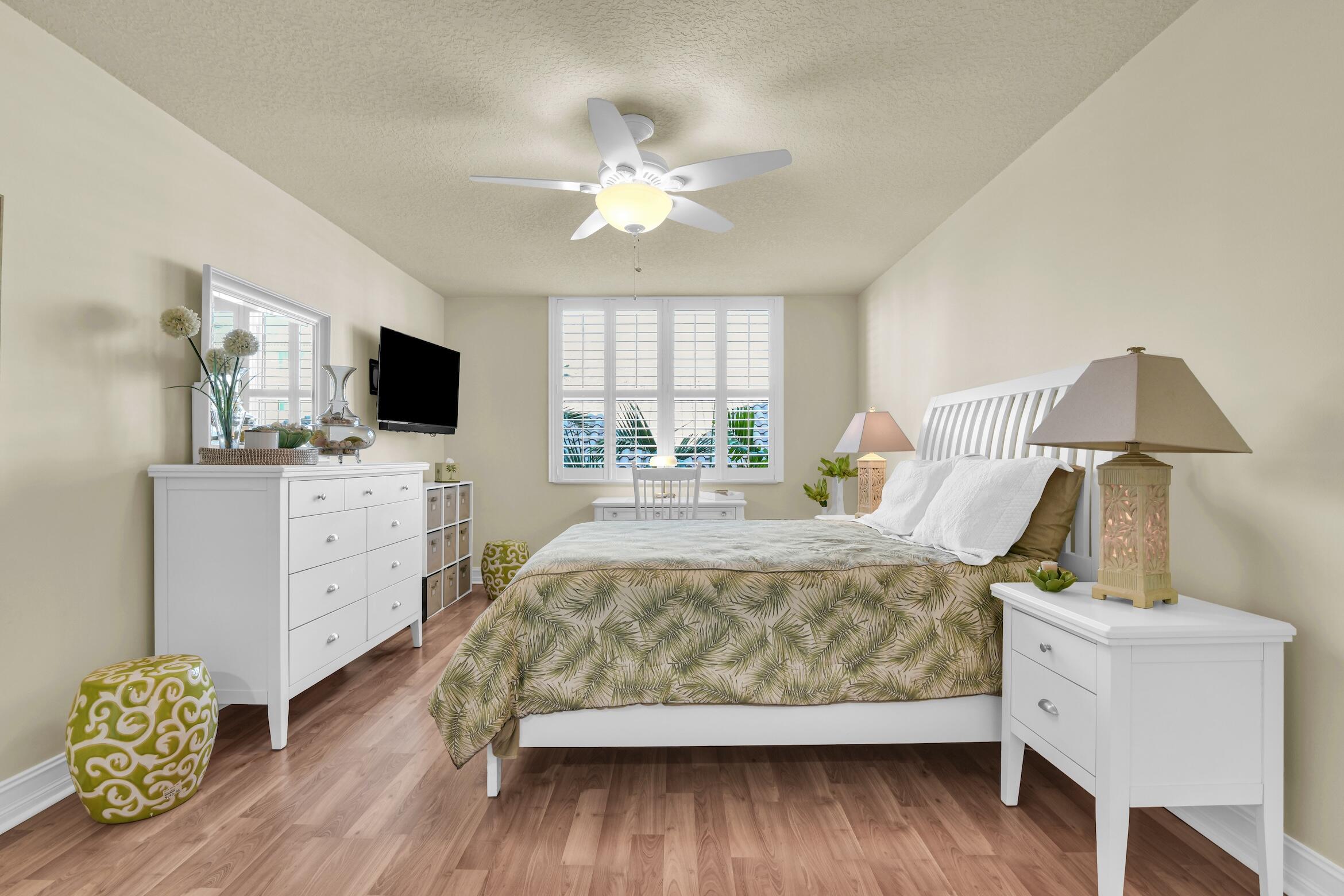 99 Southeast Mizner Boulevard, Unit 848 Boca Raton, FL 33432 - Photo 19 of 41 99 SE Mizner Blvd 848 Boca Raton - 132