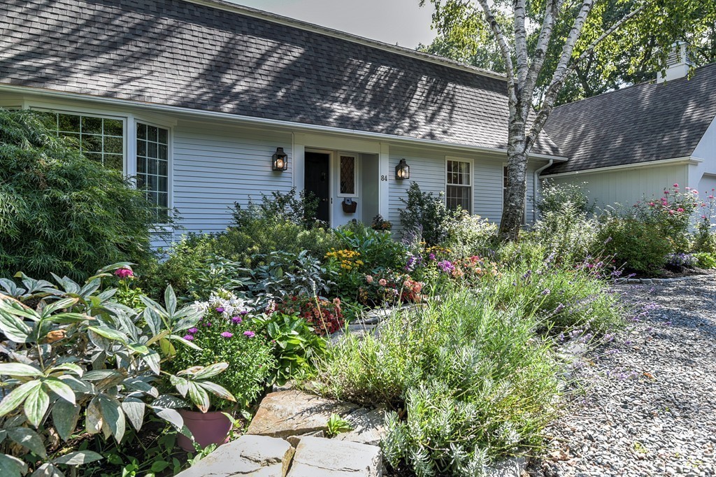 84 Sagamore Road Wellesley, MA 02481 - Photo 25 of 30