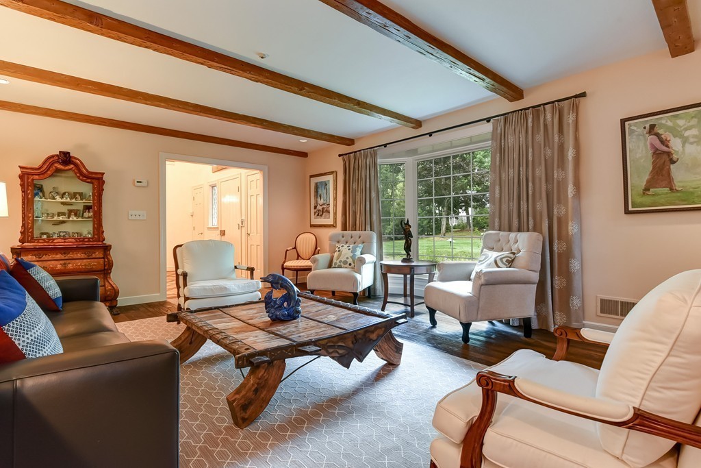 84 Sagamore Road Wellesley, MA 02481 - Photo 6 of 30