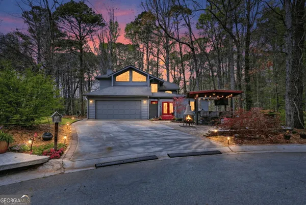 $415,000 | 596 Willowgreen Court Southeast, Conyers, GA 30094
