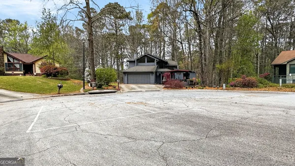 $415,000 | 596 Willowgreen Court Southeast, Conyers, GA 30094