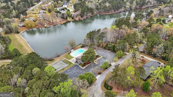 $415,000 | 596 Willowgreen Court Southeast, Conyers, GA 30094