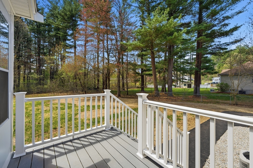 44 Wildbrook Road Billerica, MA 01821 - Photo 30 of 40