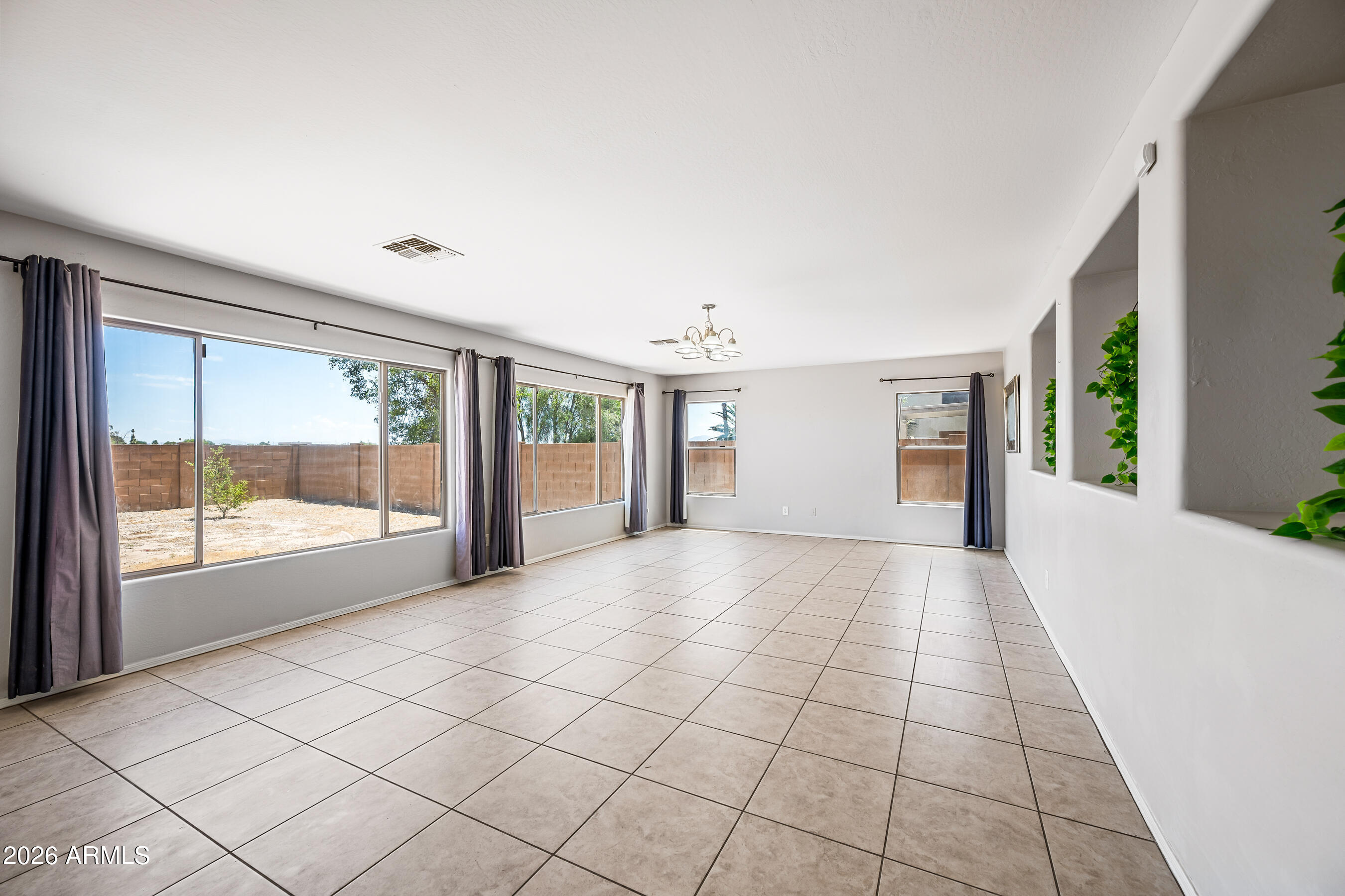 111 North Carter Ranch Road Coolidge, AZ 85128 - Photo 4 of 40 4