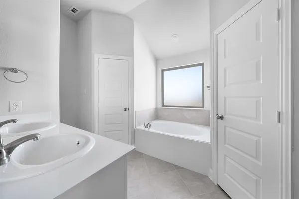 $329,032 | 3813 Arrowchop, Caddo Mills, TX 75135