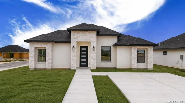 $319,000 | 3189 Mauricio Libson Boulevard, Eagle Pass, TX 78852
