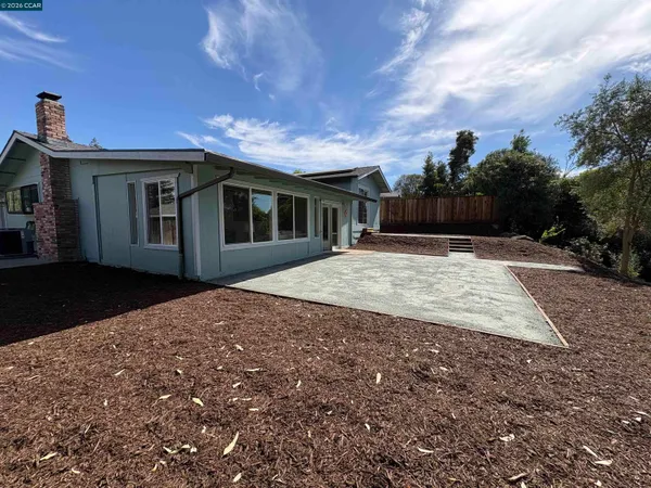 $899,999 | 837 Marie Avenue, Martinez, CA 94553