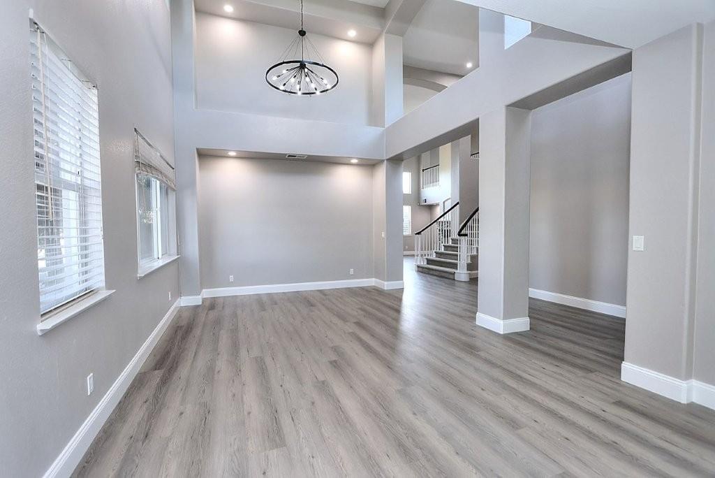 451 Hawkcrest Circle Sacramento, CA 95835 - Photo 11 of 69