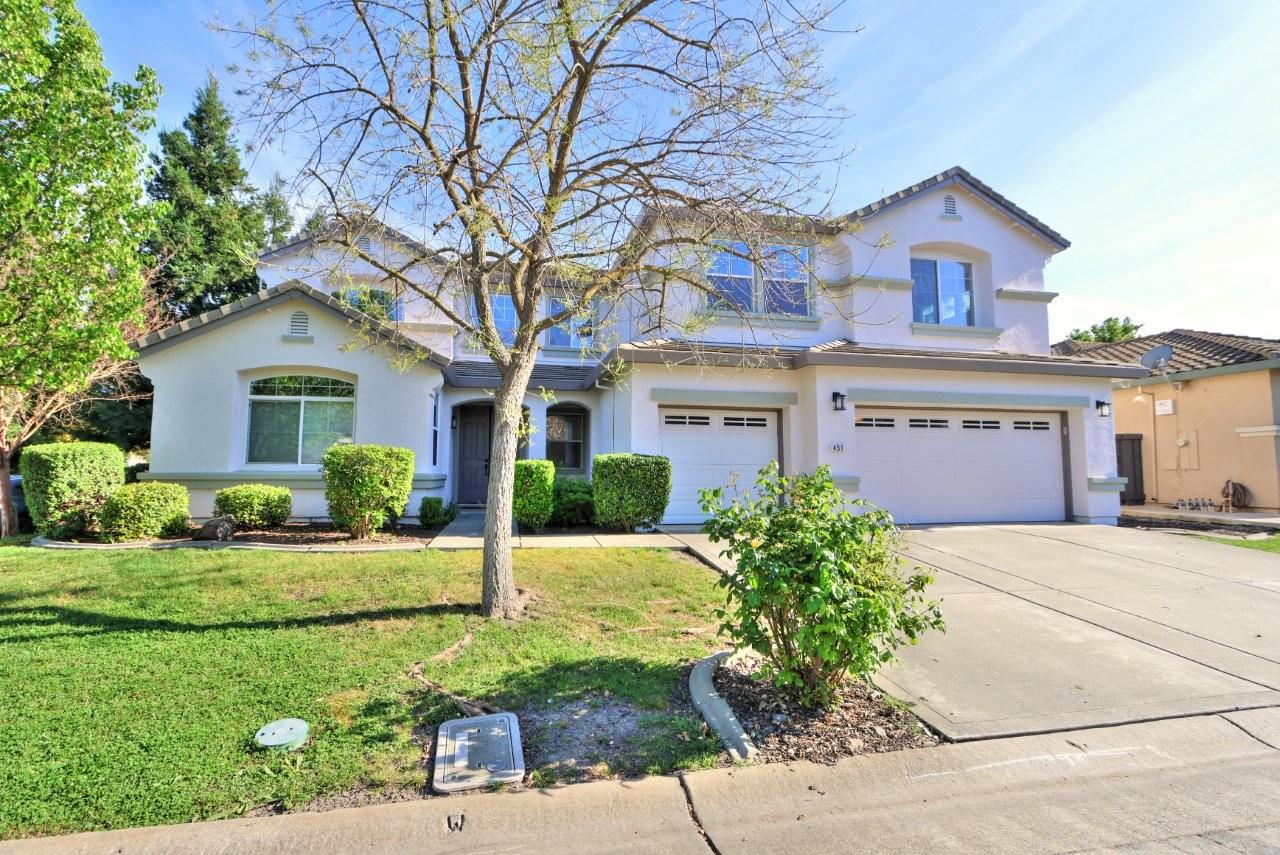 451 Hawkcrest Circle Sacramento, CA 95835 - Photo 2 of 69