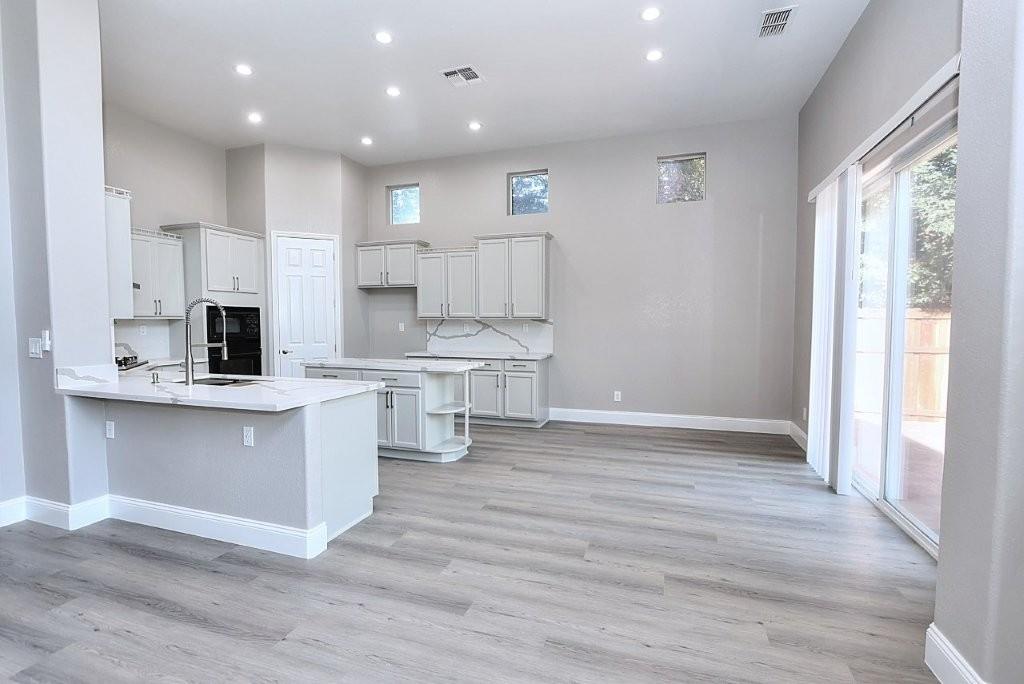 451 Hawkcrest Circle Sacramento, CA 95835 - Photo 22 of 69