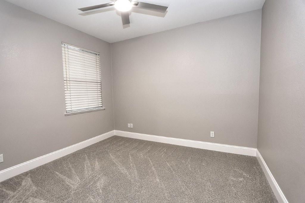 451 Hawkcrest Circle Sacramento, CA 95835 - Photo 27 of 69