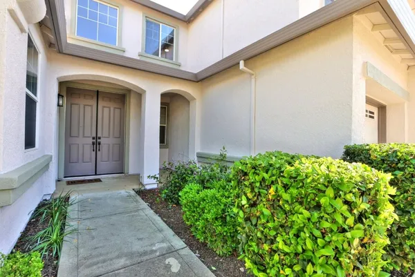 $1,150,000 | 451 Hawkcrest Circle, Sacramento, CA 95835