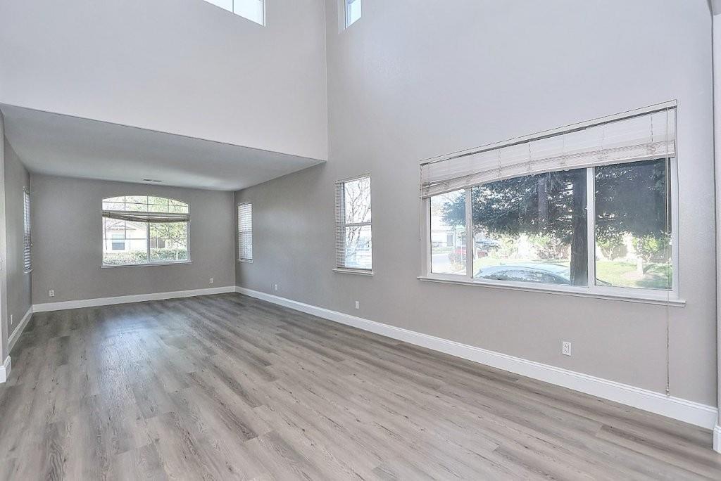 451 Hawkcrest Circle Sacramento, CA 95835 - Photo 6 of 69