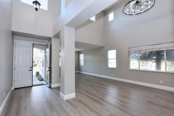 $1,150,000 | 451 Hawkcrest Circle, Sacramento, CA 95835