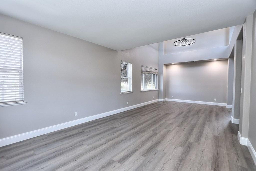 451 Hawkcrest Circle Sacramento, CA 95835 - Photo 9 of 69